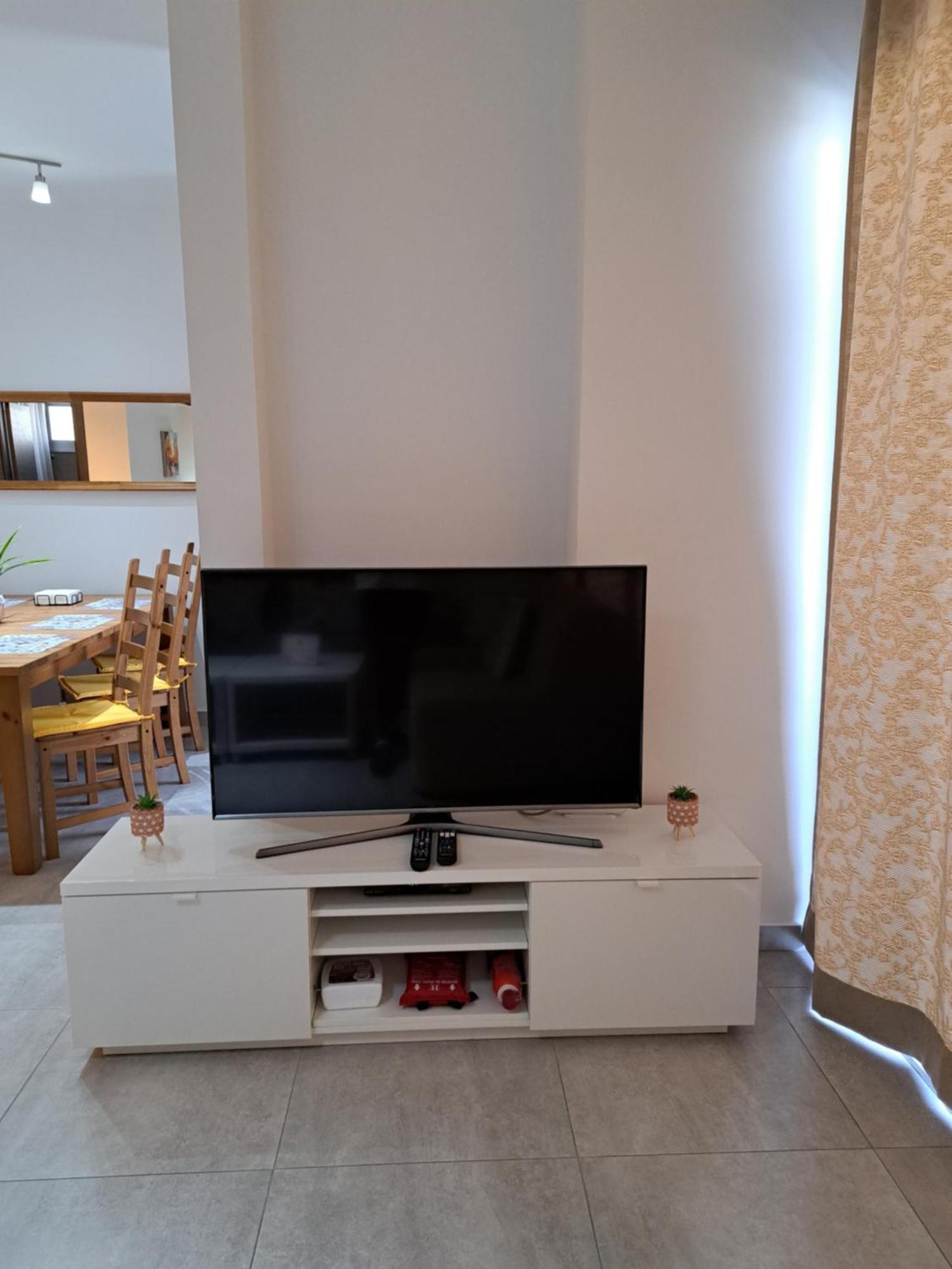 Albert'S Apartment St Lazarus 402 B - First Floor Larnaca Zewnętrze zdjęcie